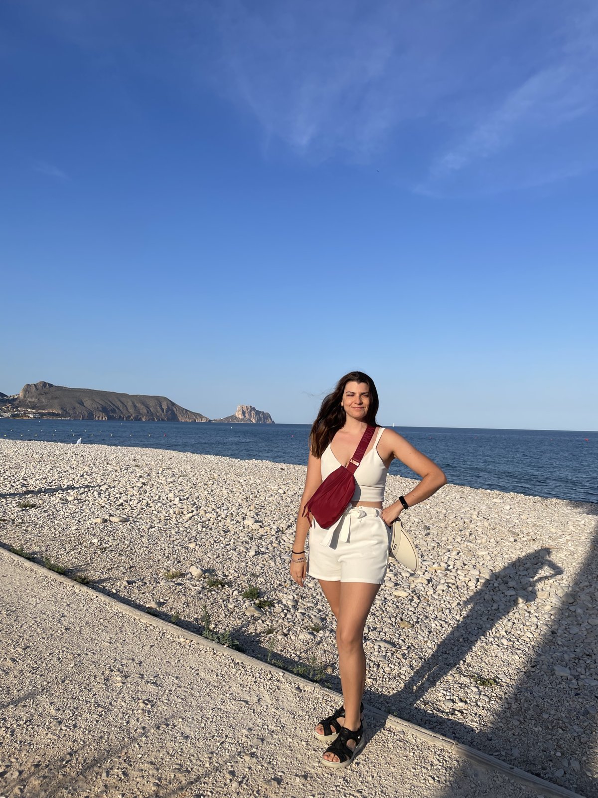 Playa de Altea, con el Peñón de Ifach al fondo